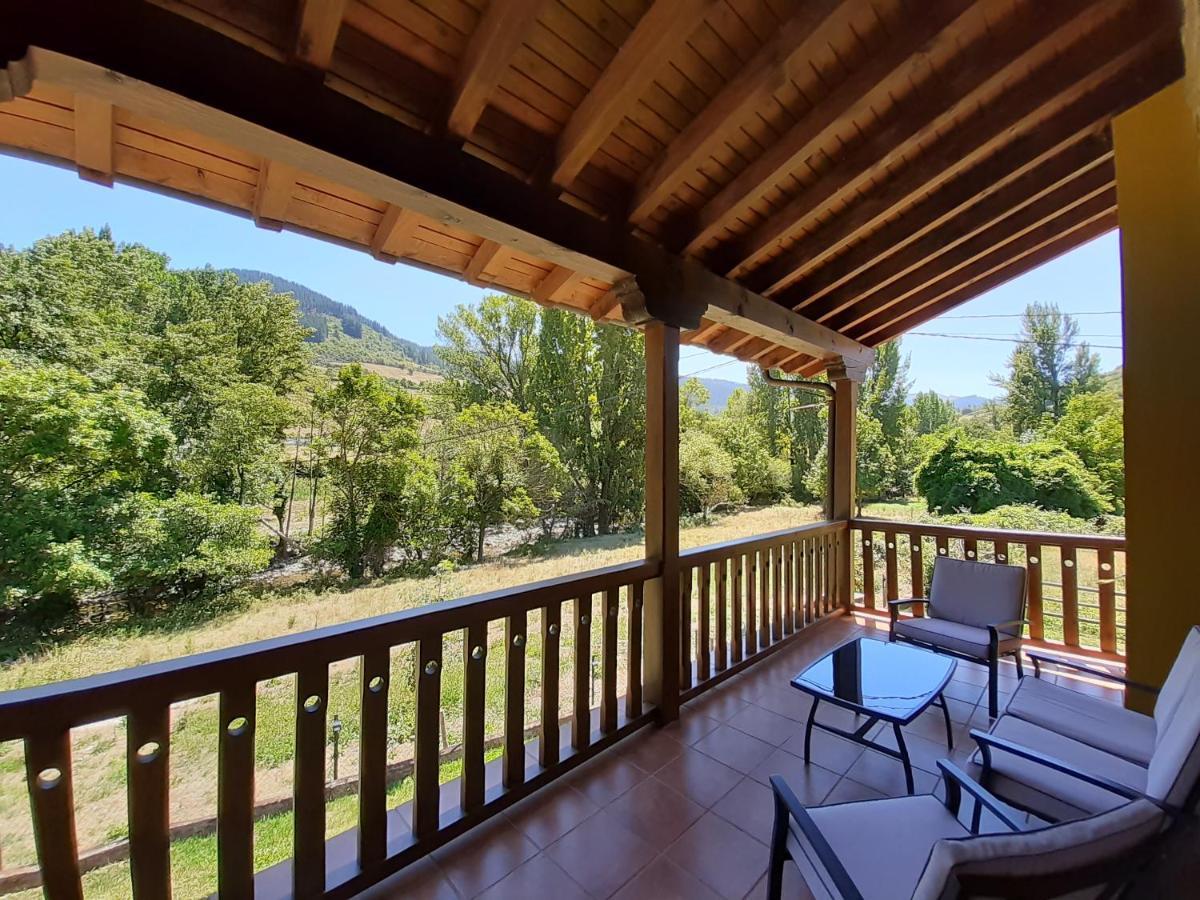 Vila Casa Santa Leocadia Tama Exteriér fotografie